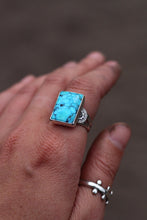 Load image into Gallery viewer, Turquoise ring size 8
