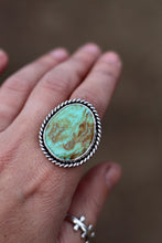 Load image into Gallery viewer, Turquoise ring size 6.5
